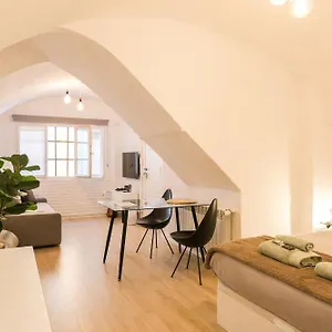  Apartamento Casa Besalú LEstudi Apartamento en el centro de Besalú España